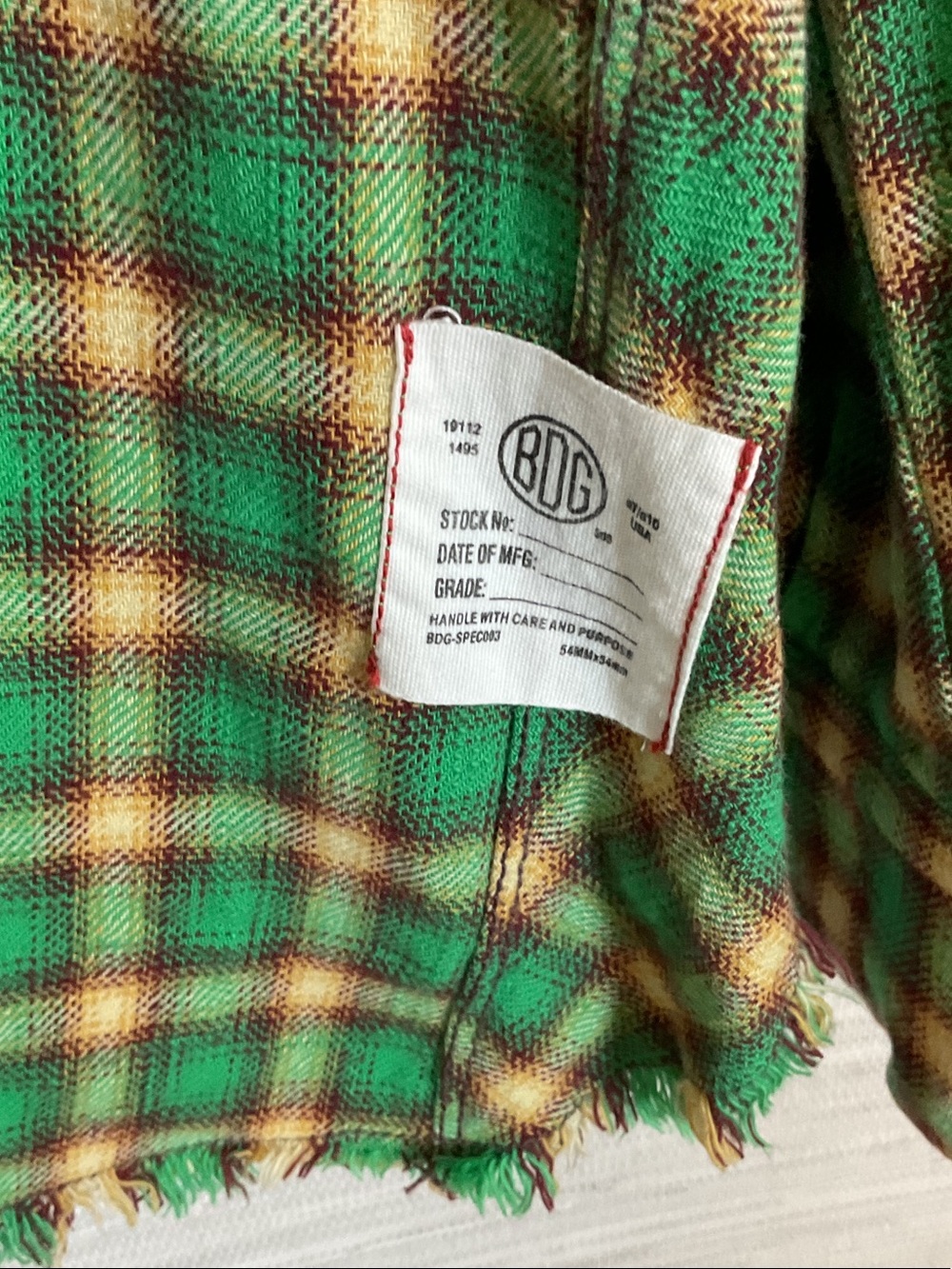 Urban Outfitters UO BDG Brixton Button Down Oversized Flannel Raw Edge Lg Plaid - Picture 4 of 12